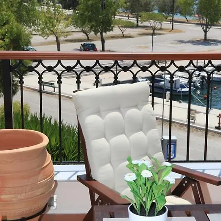 Lina A & M Apartament *