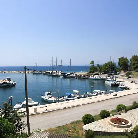 Lina'S Apartment & Maisonette