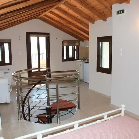 Lina'S Apartment & Maisonette דירה *