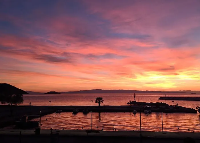 Lina'S Apartment & Maisonette *