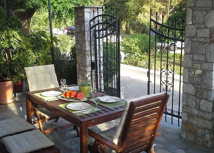 Lina'S Apartment & Maisonette * נאו קלימה